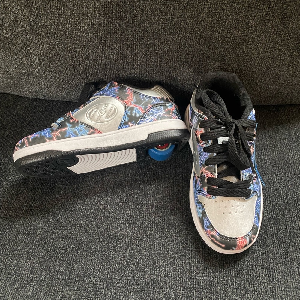 Boys Heeleys Sneakers (Only worn once)